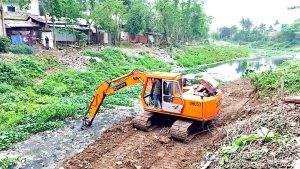 বাসিয়া নদীর বর্জ্য অপসারণে সরকারের ৭ লক্ষ টাকা অতল গহরে!